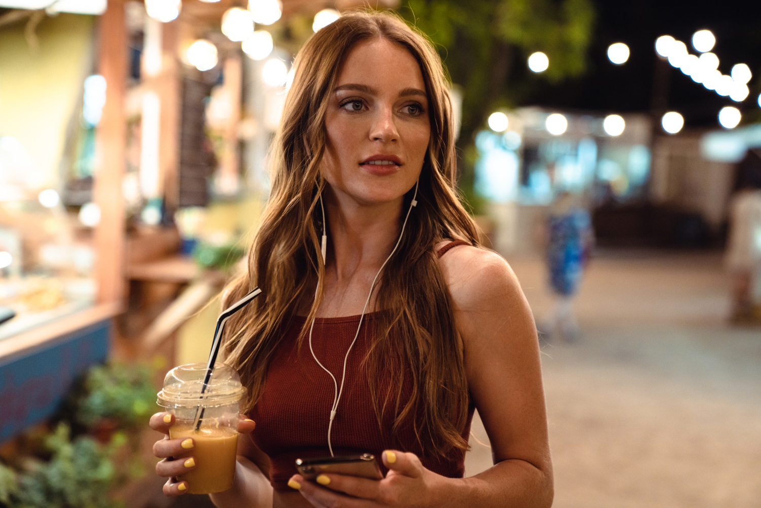 Ескорт-стиль спілкування в Україні: як такт і шанобливий тон покращують спільний час